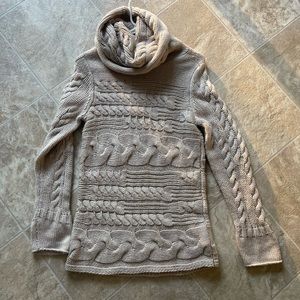 Banana Republic Cream Cable-knit sweater